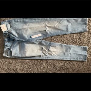 New High rise jeans with tags